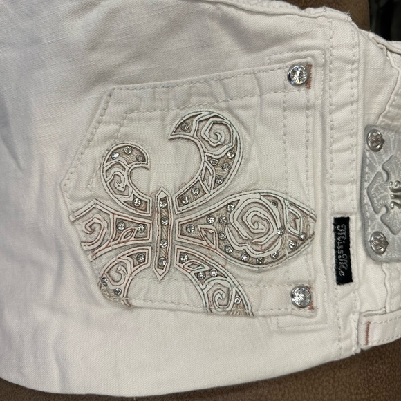 Miss Me Signature Off White 28 inch waist skinny jeans - Picture 5 of 5